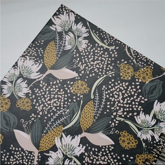 New Journal"Every Good and Perfect Gift Is From Above" Black Multi-Color Floral - Picture 4 of 8